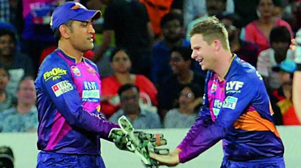 No issues between Dhoni and myself, says Steve Smith